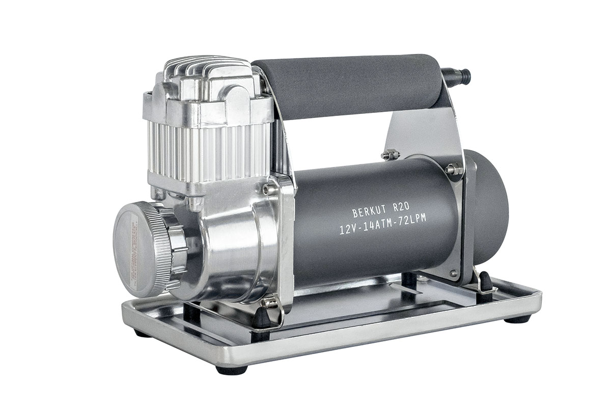 Компрессор переносной 12V BERKUT R20