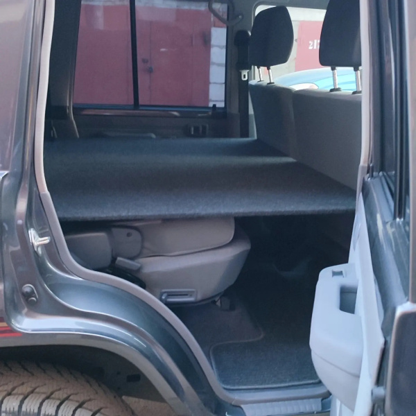 Органайзер в багажник для Toyota Land Cruiser 76 (2 выдвижных ящика+спальник)