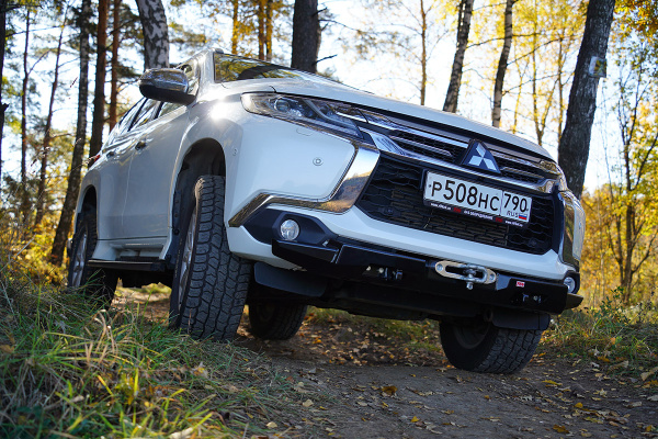Бампер РИФ силовой передний Mitsubishi Pajero Sport 2015-2020 дизель под площадку для лебёдки RIFPS3-33003