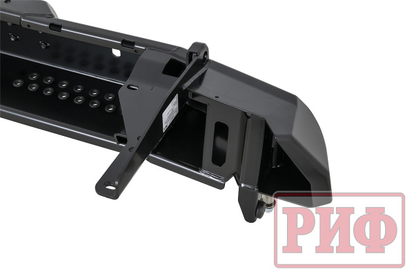 Бампер РИФ силовой задний Toyota Land Cruiser 200 2012-2015 с квадратом под фаркоп, калиткой, фонарями, подсветкой номера, стандарт