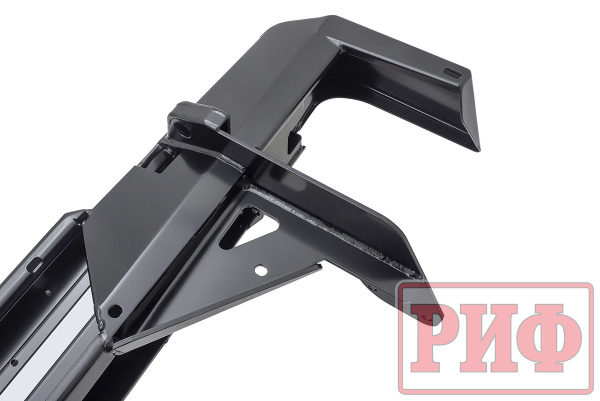 Бампер РИФ силовой задний Toyota Land Cruiser 78 2007+ с квадратом под фаркоп и фонарями