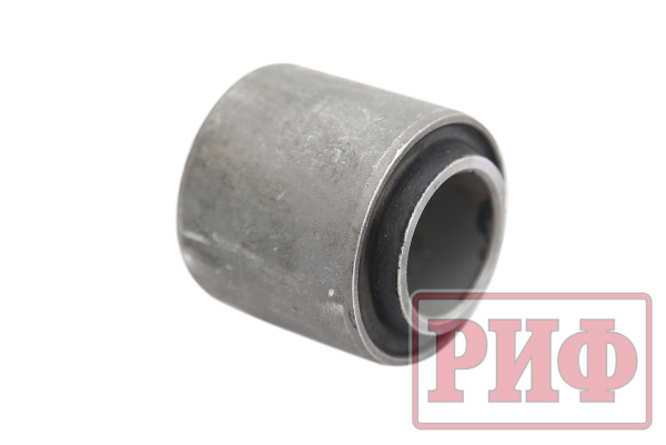 Втулка тяги Панара РИФ Nissan Patrol Y60/Y61 на длинную часть тяги, на мосту