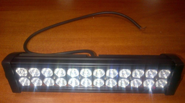 Светодиодная фара 24LED 14"
