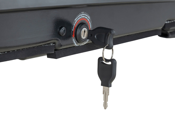 Бокс автомобильный на крышу Pentair CARAVAN 600L белый глянец, двусторонний