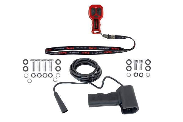 Лебёдка электрическая 12V Runva 18000 lbs влагозащищенная, синтетический трос