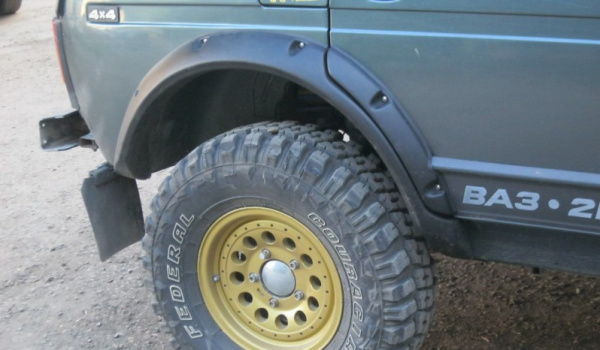 Расширители колёсных арок ВАЗ НИВА 2131 5D (передние 70 мм, задние 70 мм)