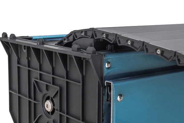 Крышка кузова РИФ для Sollers ST6 / JAC T6, роллета раздвижная 1538х1606 мм, алюминиевая, черная