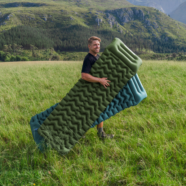 Коврик надувной Naturehike FC01 200х60х6,5 см, с подушкой, с насосом, голубой