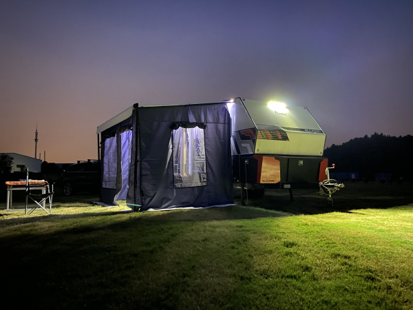 Стенки к автомобильной маркизе серии RIF5533 3,0х2,5 м