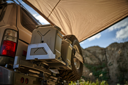 Кронштейн под канистры на калитку РИФ