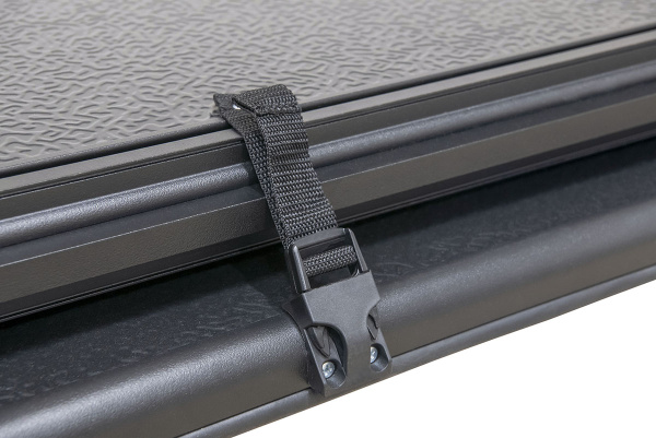 Крышка кузова Nissan Navara 2004-2015 трёхсекционная, алюминиевая, черная