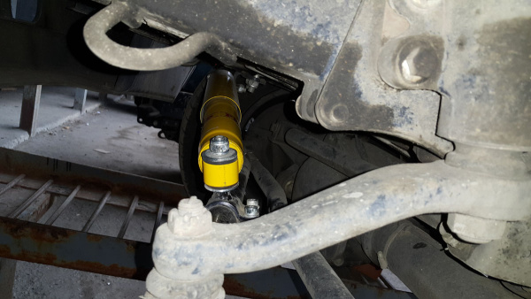 Демпфер РИФ рулевой с кронштейнами УАЗ Патриот, Профи 2019+ лифт 30-50 мм