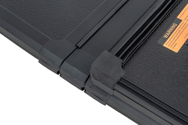 Крышка кузова РИФ для Toyota Hilux 2015+, трёхсекционная 1600х1610/1570 мм, алюминиевая, черная