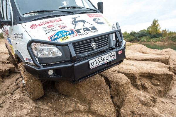 Бампер РИФ передний ГАЗ Соболь с доп. фарами и защитной дугой