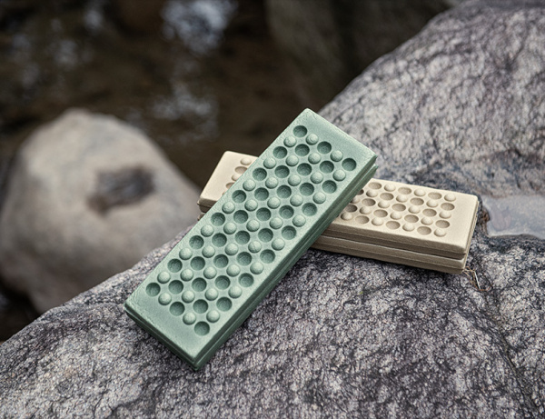 Коврик-сидушка туристический Naturehike 40,5х30,5х1,5 см. IXPE, бежевый