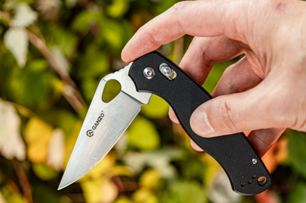 Нож складной GANZO с клипсой, длина клинка 87 мм, сталь 440С, черный