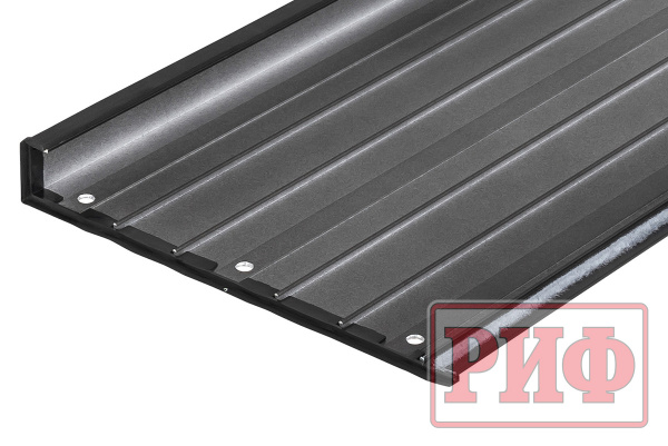 Крышка кузова РИФ для Sollers ST6 / JAC T6, роллета раздвижная с электроприводом 1538х1606 мм, алюминиевая, черная